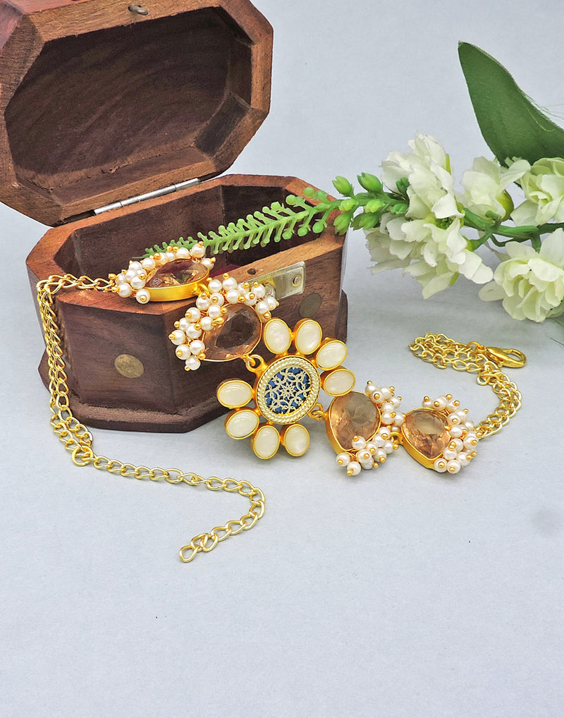 Round Flower Necklace - Statement Necklaces - Gold-Plated & Hypoallergenic Jewellery - Made in India - Dubai Jewellery - Dori