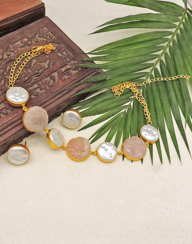 Rose Quartz & Baroque Pearl Necklace - Statement Necklaces - Gold-Plated & Hypoallergenic Jewellery - Made in India - Dubai Jewellery - Dori