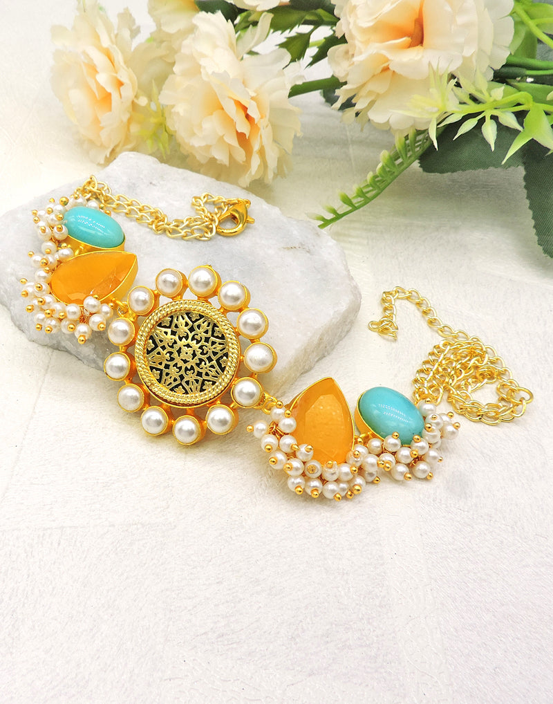 Round Flower Necklace - Statement Necklaces - Gold-Plated & Hypoallergenic Jewellery - Made in India - Dubai Jewellery - Dori