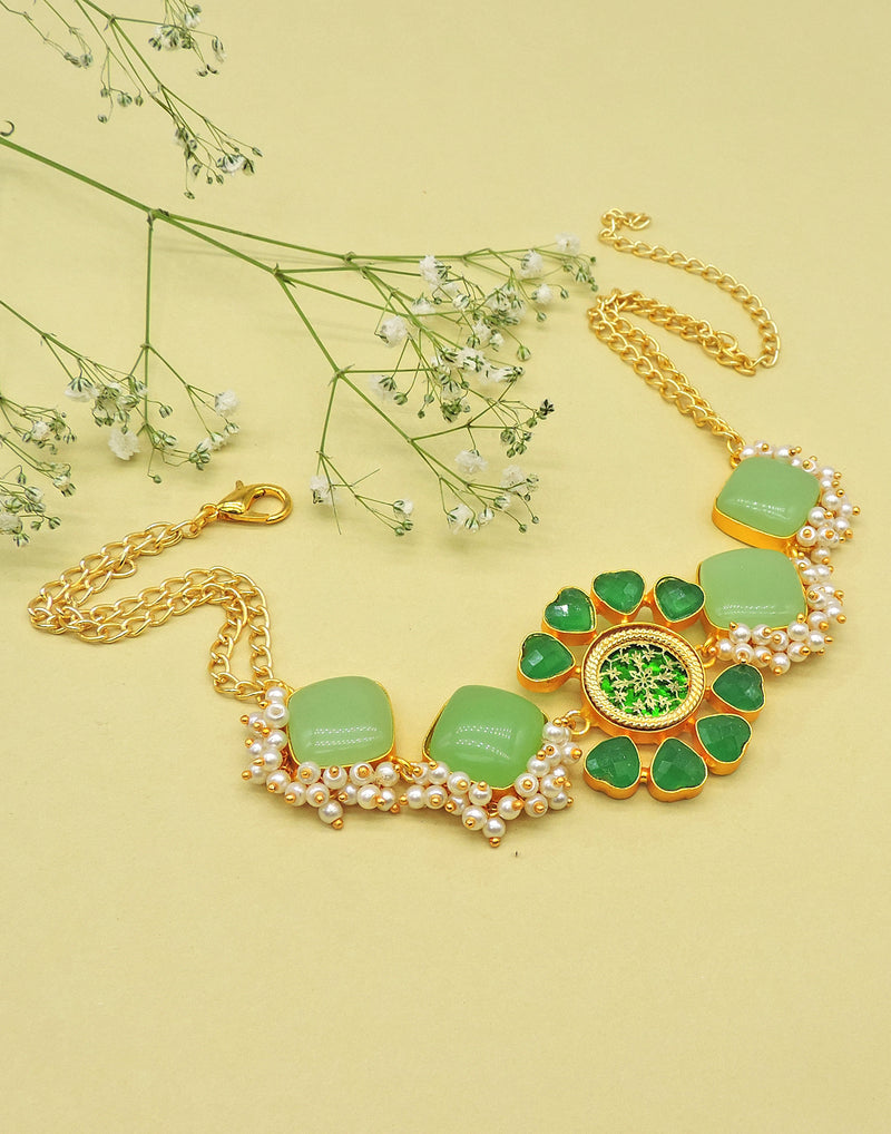 Green Flower Necklace - Statement Necklaces - Gold-Plated & Hypoallergenic Jewellery - Made in India - Dubai Jewellery - Dori