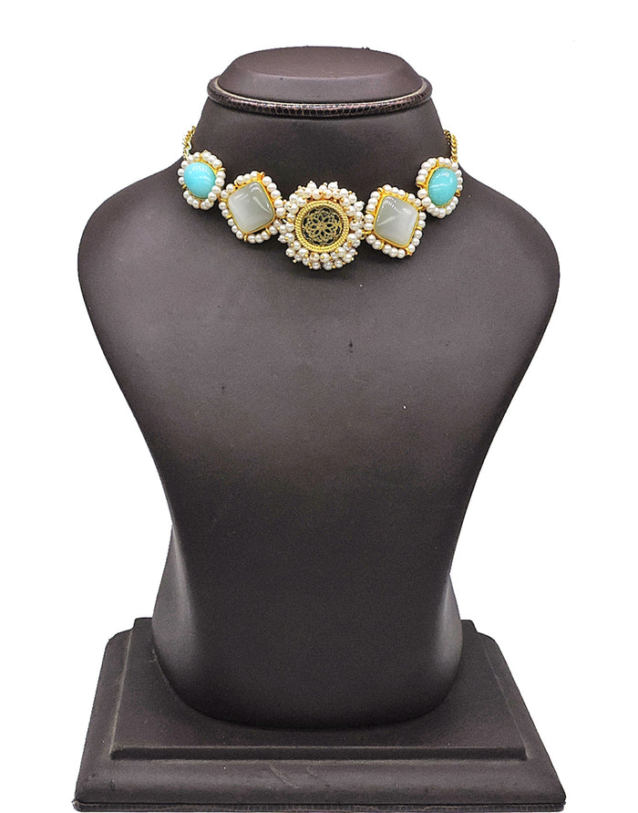 Jewelled Stone Necklace - Statement Necklaces - Gold-Plated & Hypoallergenic Jewellery - Made in India - Dubai Jewellery - Dori