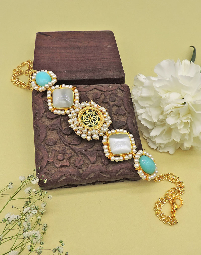 Jewelled Stone Necklace - Statement Necklaces - Gold-Plated & Hypoallergenic Jewellery - Made in India - Dubai Jewellery - Dori