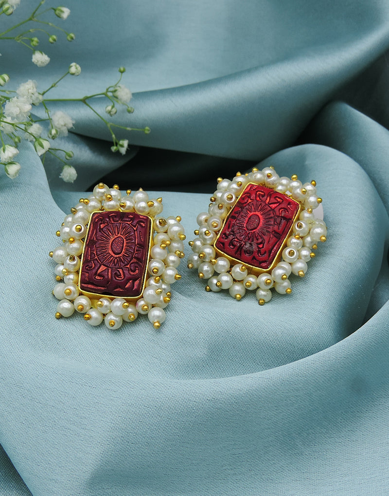 Star Earrings, 18 Karat Yellow Gold and Coral For Sale at 1stDibs | povla  stone, pavla stone, coral gold earrings india