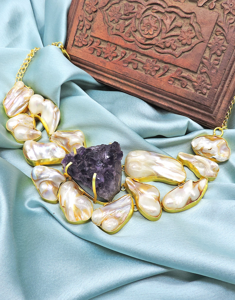 Amethyst & Baroque Pearl Necklace - Statement Necklaces - Gold-Plated & Hypoallergenic Jewellery - Made in India - Dubai Jewellery - Dori