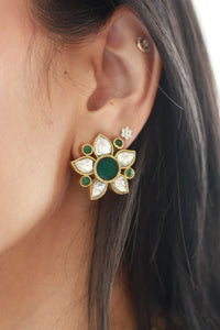 Emerald Enamel Kundan Studsfrom Dori