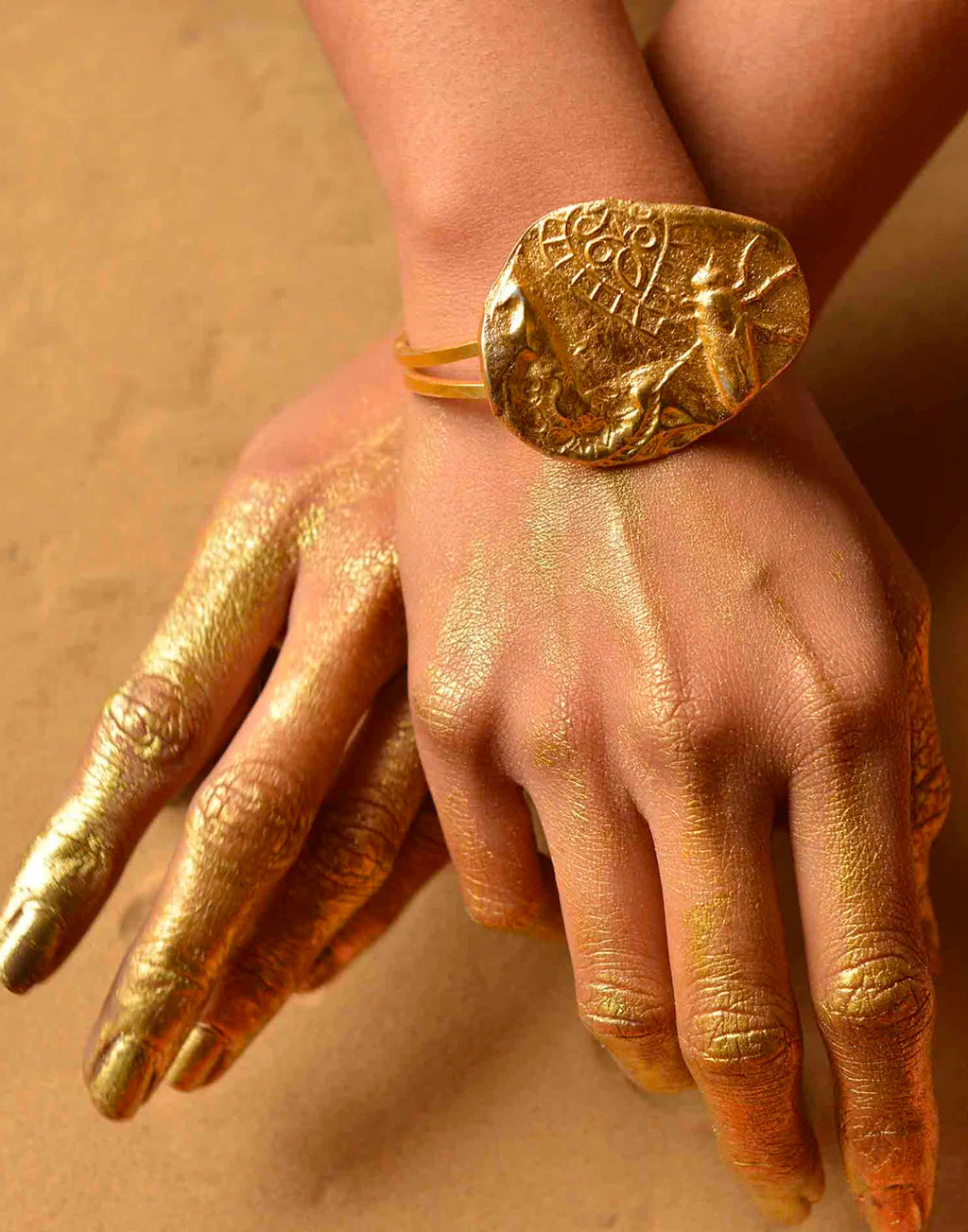 Fossil Bracelet - Statement Bracelets & Cuffs - Gold-Plated & Hypoallergenic Jewellery - Made in India - Dubai Jewellery - Dori