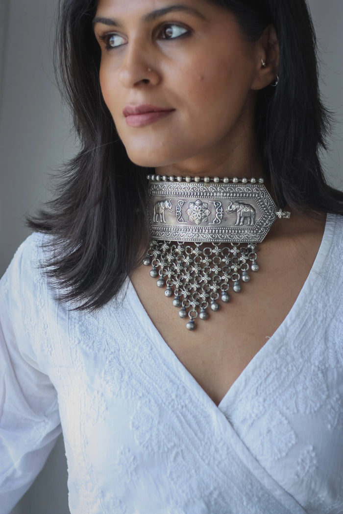 Gaja-Greha Chokerfrom Dori