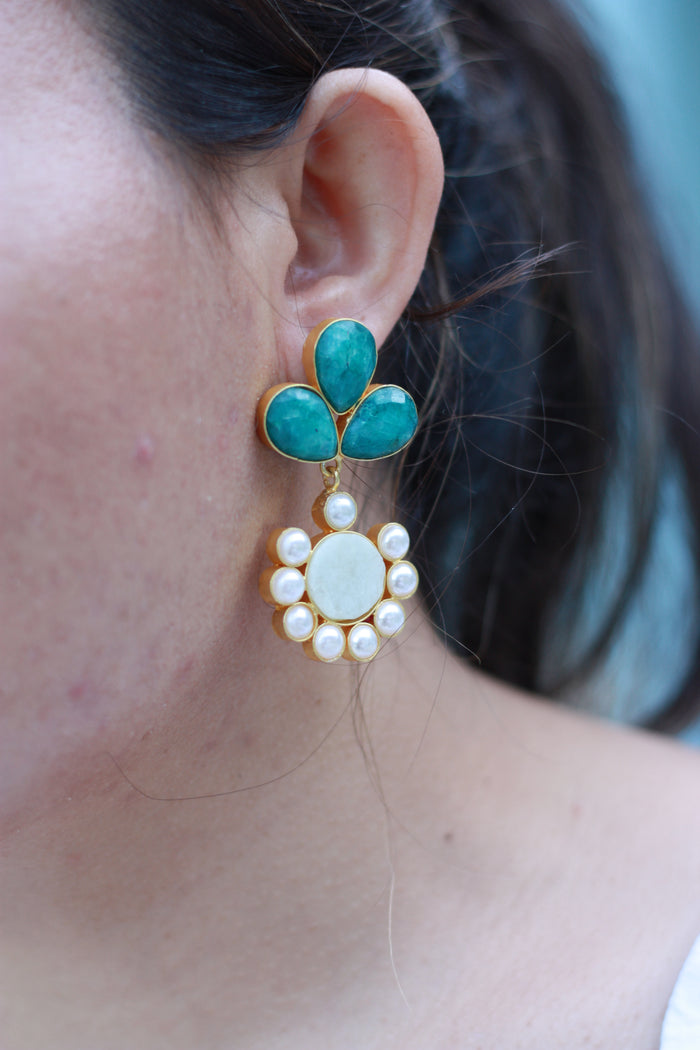 Emerald Cluster Pearl Circular Drop