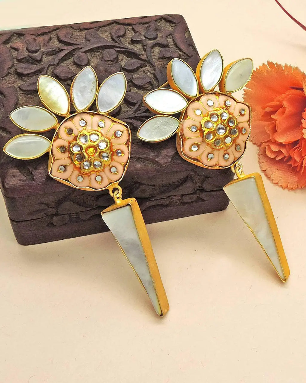 Maya Shell Earrings- Handcrafted Jewellery from Dori