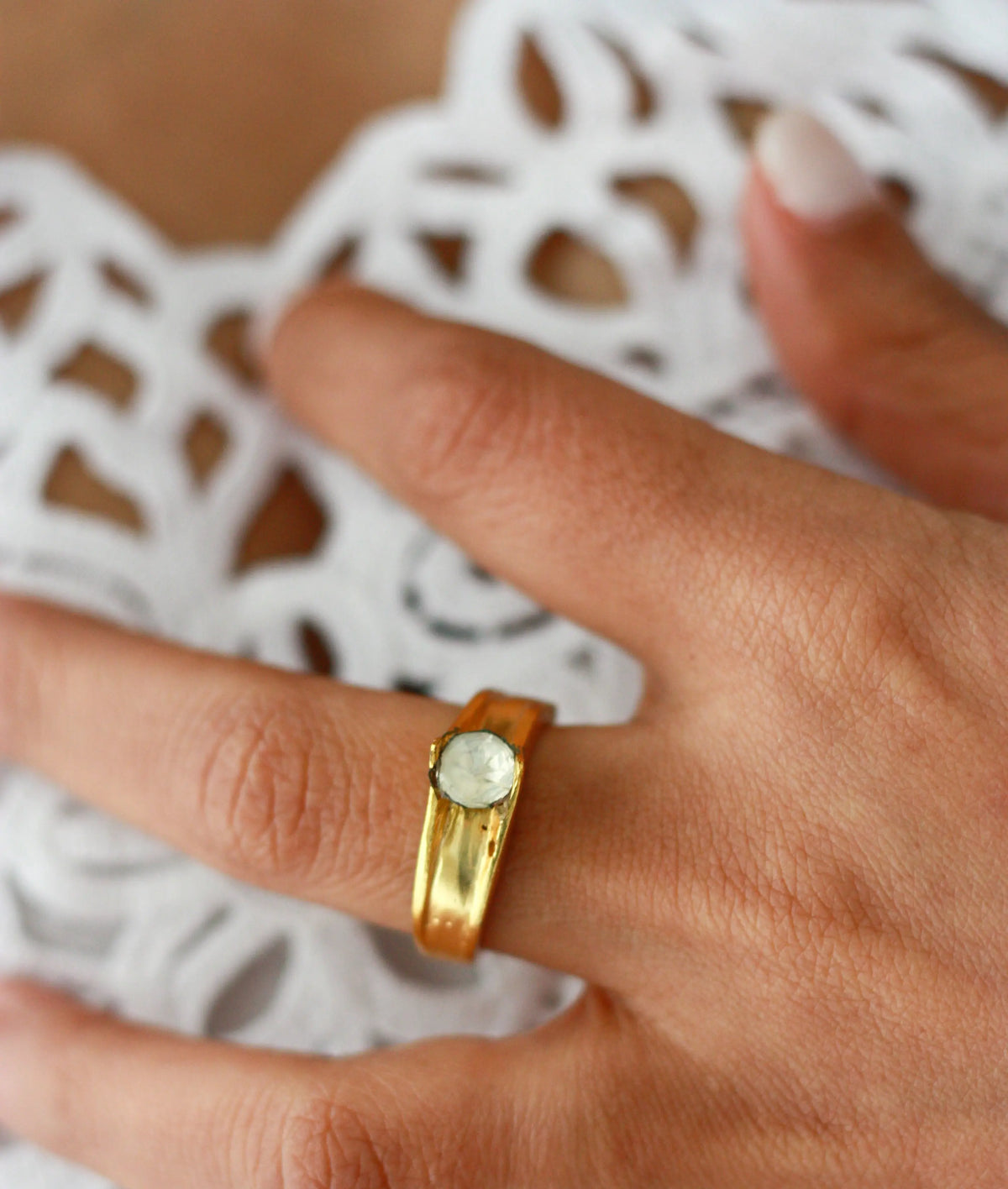 Minimal Kundan Band Ring | Gold-Plated Everyday Heritage Ringfrom Dori