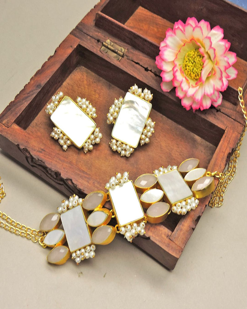 Eshe Choker - Necklaces - Handcrafted Jewellery - Made in India - Dubai Jewellery, Fashion & Lifestyle - Dori