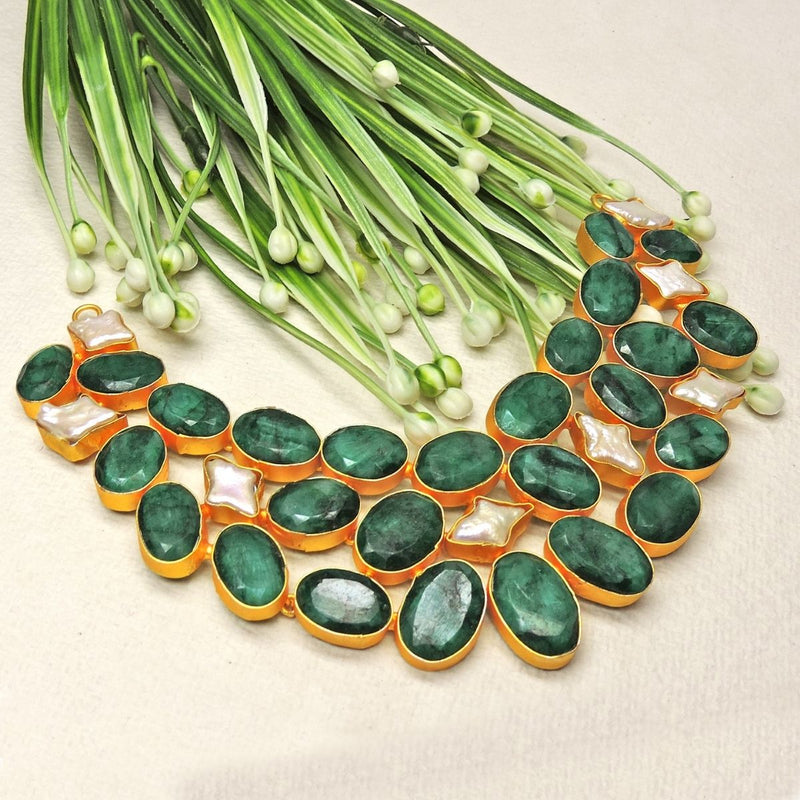 Mes Statement Bib in Emerald - Necklaces - Handcrafted Jewellery - Dori