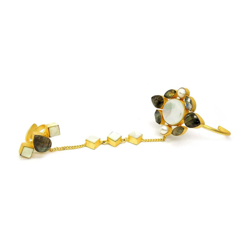Hand Harness in Labradorite & Pearl - Hand Harness - Handcrafted Jewellery - Dori